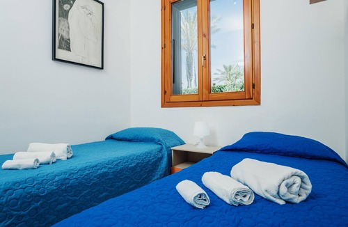 Tre Fontane Villa | Villa Occhi Blu - Tre Fontane