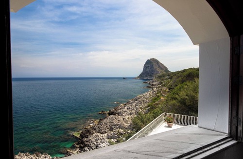 Bagheria Villa | Villa Orizzonte - Luxury property - 180 ° sea view, private access to the sea