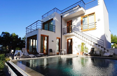 Torre Colonna-sperone Villa | Villa Penelope, beautiful villa next to the sea