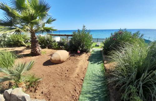 Sciacca Villa | Villa Regina del Mare - Top solarium and garden