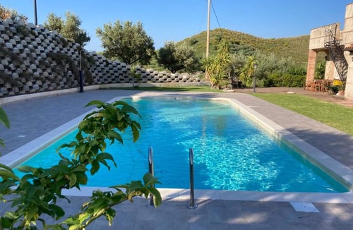 Roccavaldina Villa | Villa 'Rocca Del Gelso' with Sea View, Private Pool & Wi-Fi