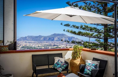 Palermo House | Villa Rosa Bianca
