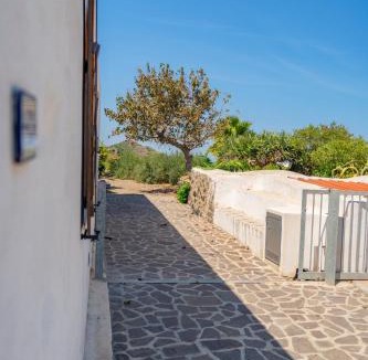 Pantelleria Villa | Villa Rosa