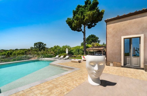 Zafferana Etnea Villa | Villa Rossi - Five Bedroom Villa, Sleeps 10