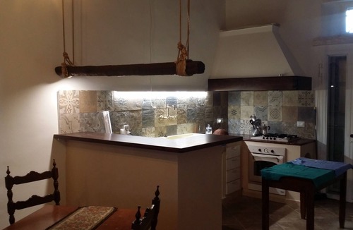 Salemi Villa | Villa Rubino located in the hills