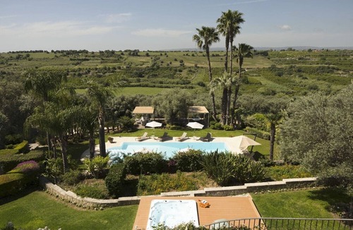 Syracuse Villa | Villa San Tommaso - Four Bedroom Villa, Sleeps 8