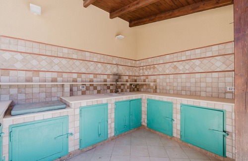 Pizzolungo Villa | Villa 'Sea Side Family' with Private Garden, Wi-Fi and Air Conditioning