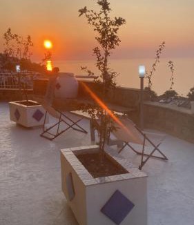 Castel Di Tusa Apartment | Villa sul tramonto
