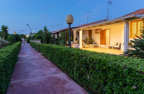 Casuzze House | Villa surrounded by greenery 200mt from the sea, with large outdoor spaces
