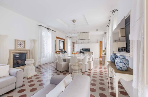 Taormina City Centre Villa | Villa Theater in Taormina, charme with private pool just in front Isola Bella