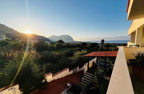 Addaura Villa | VILLA TIMOLEONTE - ADDAURA