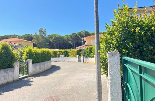 Pizzo House | Villa Tiziana, a stone's throw from the sea, in the green trees, ideal for families