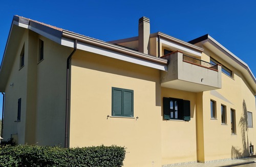 Montepaone Apartment | Villa Toti - Confort e Relax a 5 Minuti Dalla Spiaggia