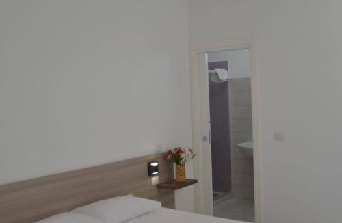 Ischitella Bed & Breakfast | Villa Uria monolocali con e senza angolo cottura