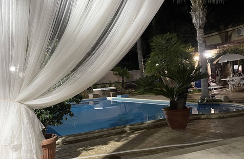 Partinico Villa | VILLA VENERE WITH POOL