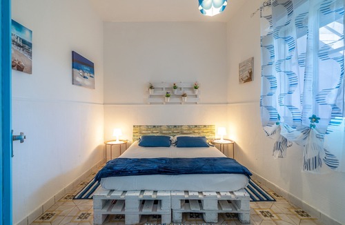 Granelli Villa | Villa "Villetta Granelli" with Private Terrace & Wi-Fi
