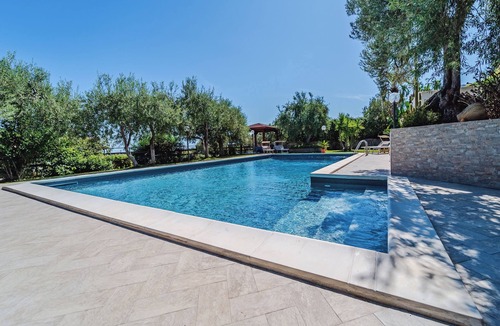Altavilla Milicia Villa | Villa with exclusive swimming pool 5 minutes from the sea