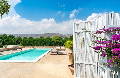 Avola Villa | Villa with pool, 550 metres from the sea in Avola, Sicily