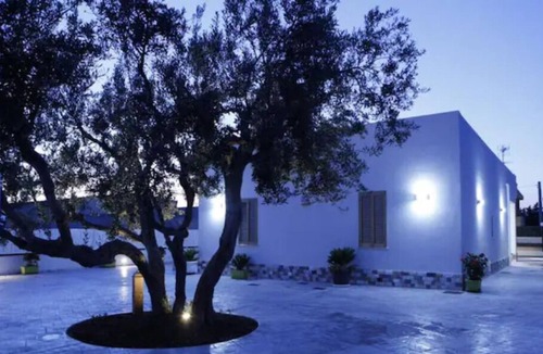 Alcamo Marina Villa | villa with pool near the beach