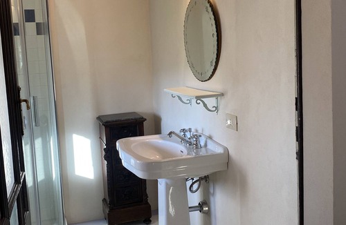 Vittoria Villa | Villa with swimming pool in the Aleppo pine reserve in the Ragusa area