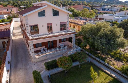 Pozzillo Villa | Villa Yasmine