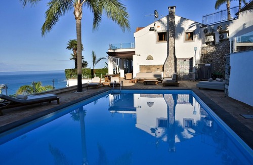 Taormina Villa | Villa Zagara Taormina Luxury Retreat for Groups Sea View Pool Jacuzzis