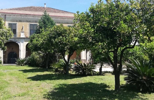 Carruba House | VilladeMaria1: between Etna and the sea!
