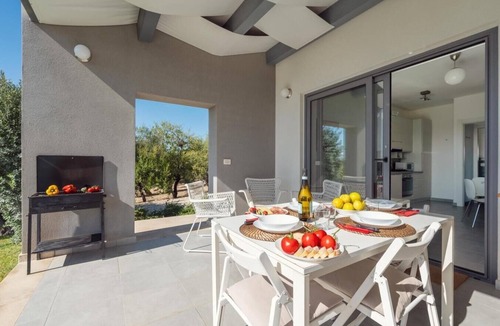 Noto Villa | Villas Cialtrona and Noto - Private villas with pool and jacuzzi