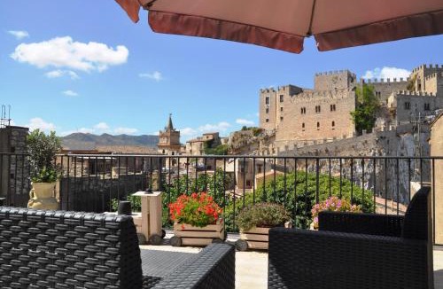 Caccamo House | Villetta in Centro Storico