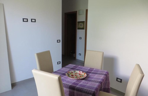 Noto House | Villetta Mare Romanica