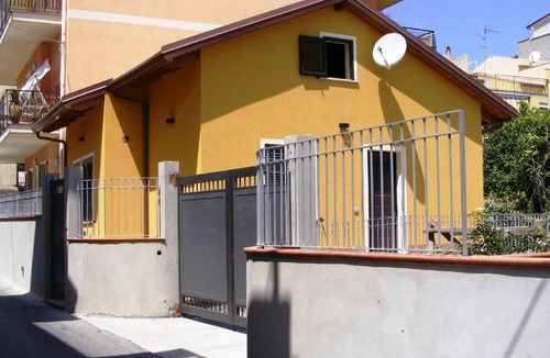 Ali Terme Villa | Villetta singola a 20metri dal Mare per Soggiorni - Cure Termali vicino Taormina