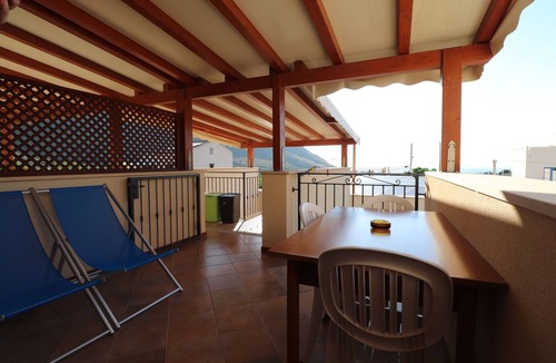 Castelluzzo Apartment | Vincenzo House