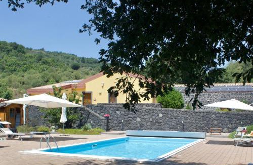 Mascali House | Viola Nel Parco