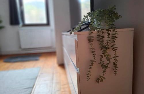 Ternitz Apartment | Wanderlust Family Suite - Self Check-In, near Ski Area
