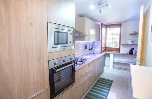 Pollina Apartment | Weißes Haus Rais Gerbi Wohnung by Interhome