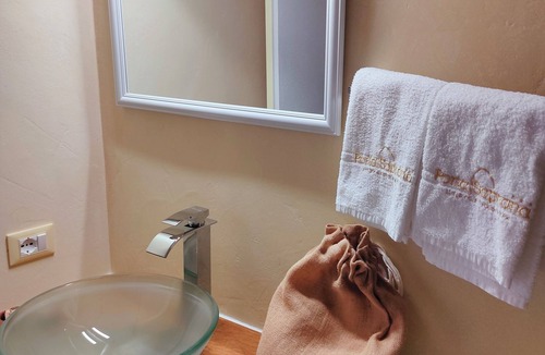 Sclafani Bagni House | WHITE ROOM - Luxury room & spa