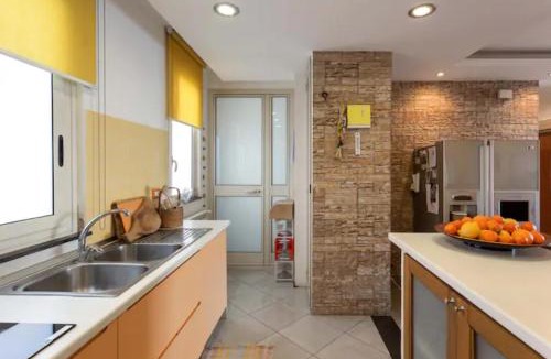 Stazzo Apartment | With Terrace and Lovely Sea View