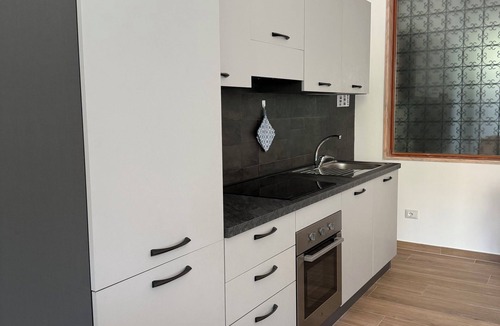 Roccella Jonica Apartment | Within walking distance of the sea and services with a breathtaking view of the castle