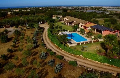 Santa Croce Camerina Villa | WONDERFUL COUNTRY VILLA WITH PRIVATE POOL AND LARGE GARDEN
