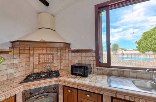 Syracuse Villa | Wonderful private villa for 5 people with private pool, A/C, WIFI, TV, terrace and pets allowed