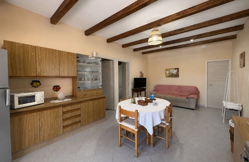 Brucoli Villa | Wonderful private villa with private pool, WIFI, A/C, TV, patio, pets allowed and panoramic view