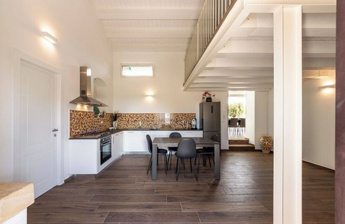 Avola Villa | Wonderful private villa for 6 guests with WIFI, A/C, private pool, TV and panoramic view