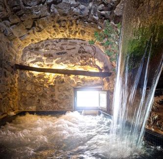 Gratteri House | WUNDERGARTEN Private Home Spa