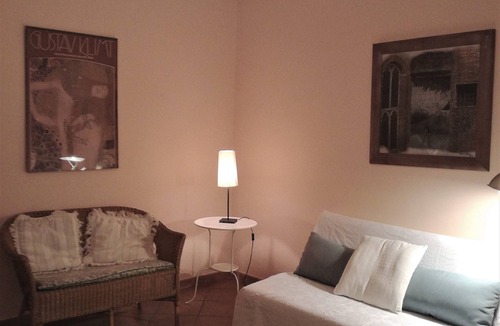 Fornazzo Apartment | YELLOW HOUSE AT THE FOOT OF ETNA