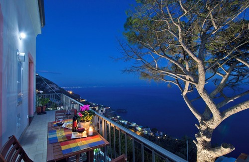 San Michele Apartment | Zaffiro apartment with panoramic sea view between Amalfi and Positano