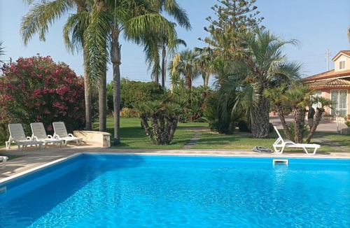 Carrozziere House | Zeus Depandance in Villa con piscina