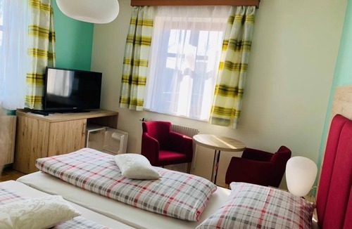Halbenrain House | Zwei-bettzimmer - Gasthof-pension-restaurant Wagner
