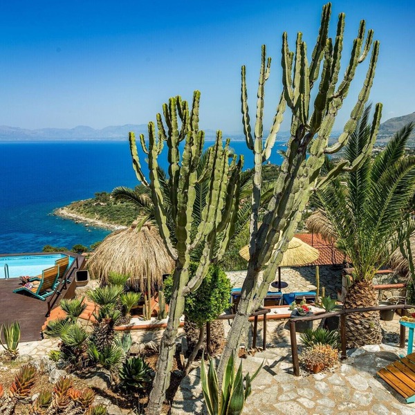 *PALMA DELLO ZINGARO* SPECTACULAR VIEW *SPA* *HEATED POOL*