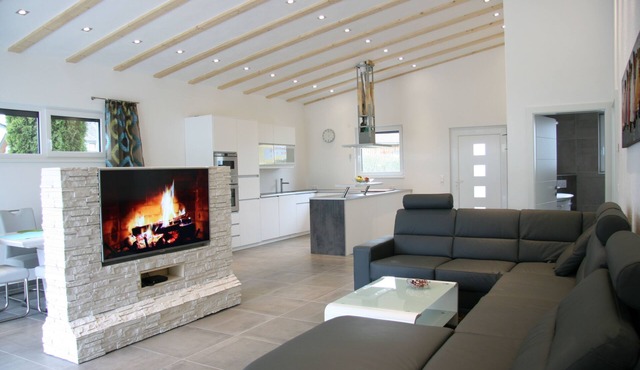 128m2 bungalow with upscale furnishings in Villach