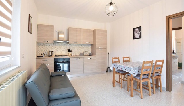2 bedroom beautiful apartment in Roccagloriosa